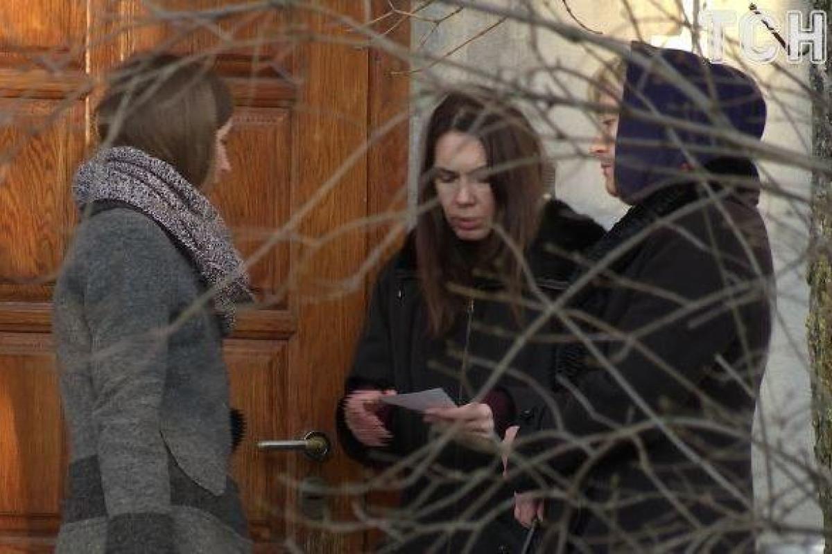 Смертельное ДТП в Харькове: родители погибших пришли к матери главной подозреваемой Елены Зайцевой Смертельное ДТП в Харькове: родители погибших пришли к матери главной подозреваемой Елены Зайцевой