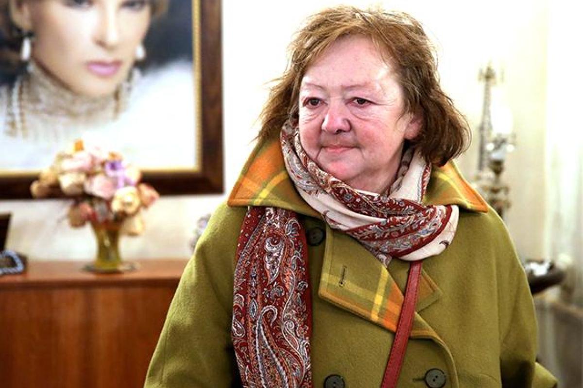 В Москве при загадочных обстоятельствах умерла дочь Людмилы Гурченко В Москве при загадочных обстоятельствах умерла дочь Людмилы Гурченко