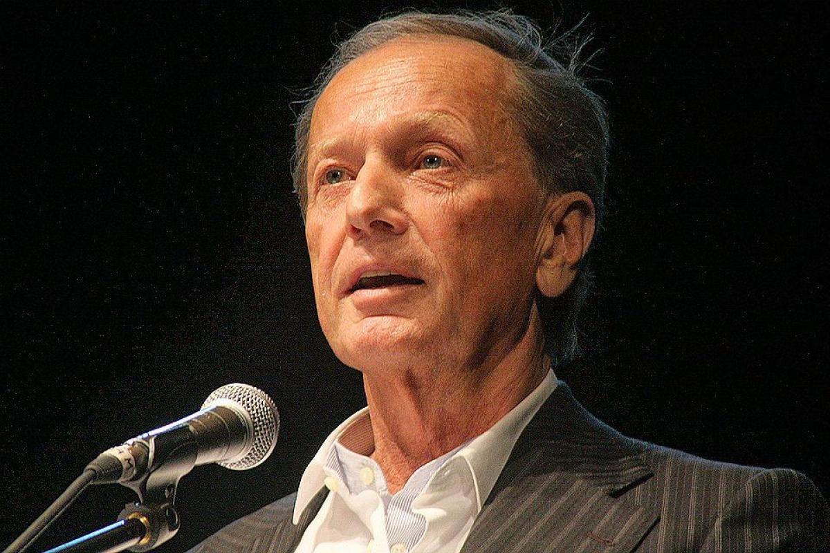 В Риге простились с юмористом Михаилом Задорновым В Риге простились с юмористом Михаилом Задорновым