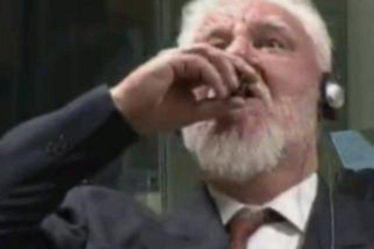 Хорватский генерал выпил яд после оглашения приговора в Гаагском суде Хорватский генерал выпил яд после оглашения приговора в Гаагском суде