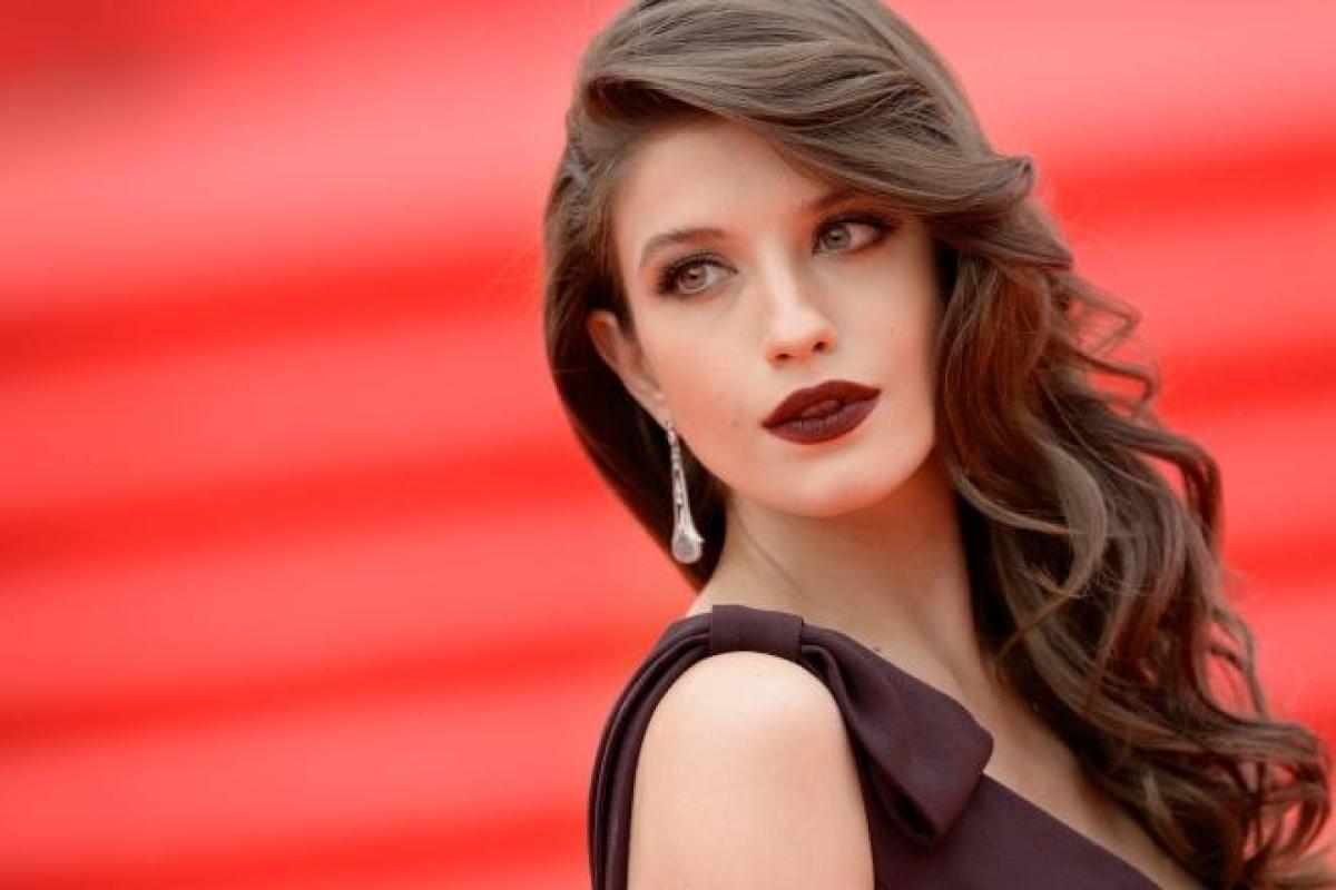 Актриса Анна Чиповская тяжело переживала из-за смерти ребенка Актриса Анна Чиповская тяжело переживала из-за смерти ребенка