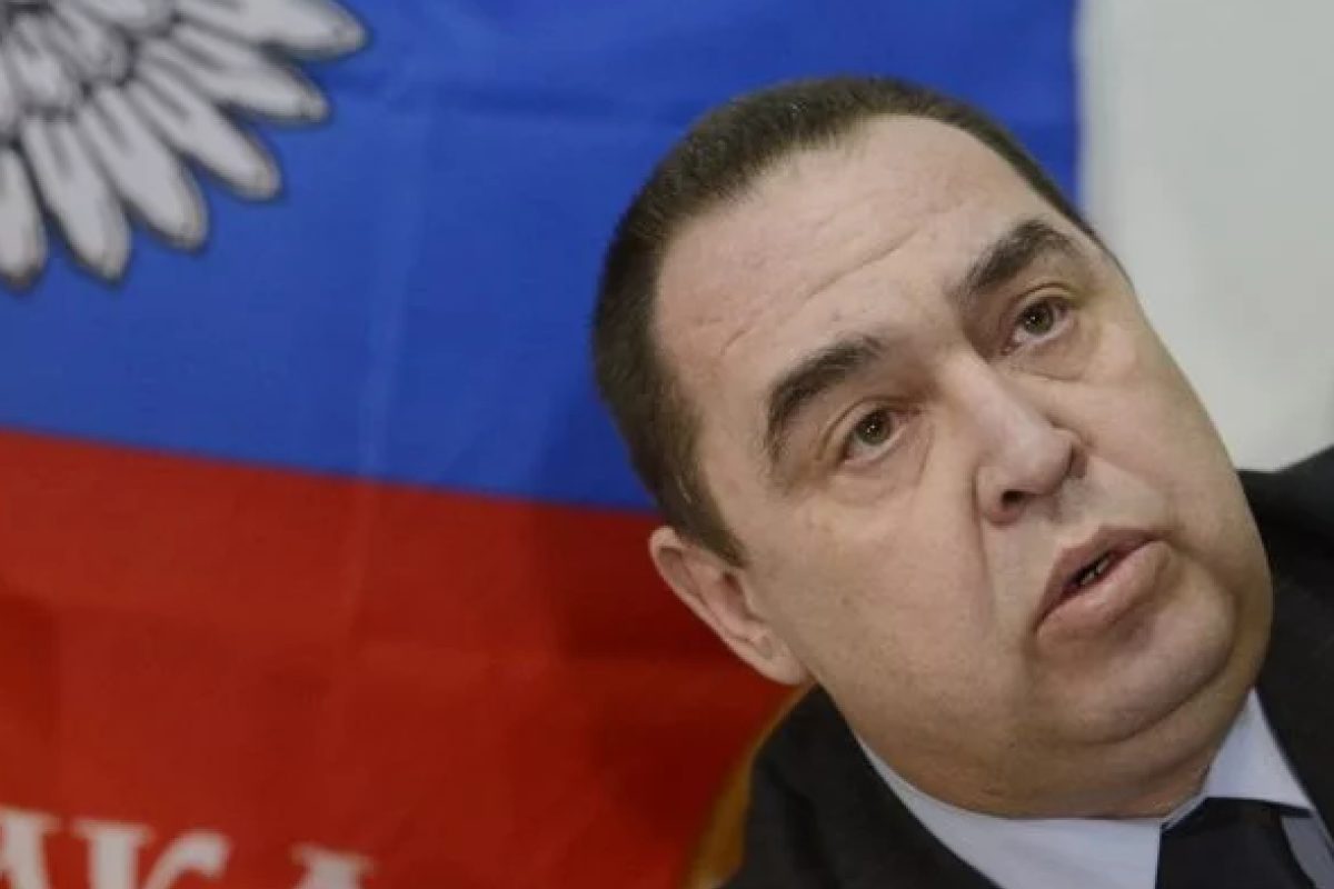 "Не падайте духом, поручик Плотницкий": экс-главаря "ЛНР" оригинально "поздравили" с выходом на пенсию "Не падайте духом, поручик Плотницкий": экс-главаря "ЛНР" оригинально "поздравили" с выходом на пенсию