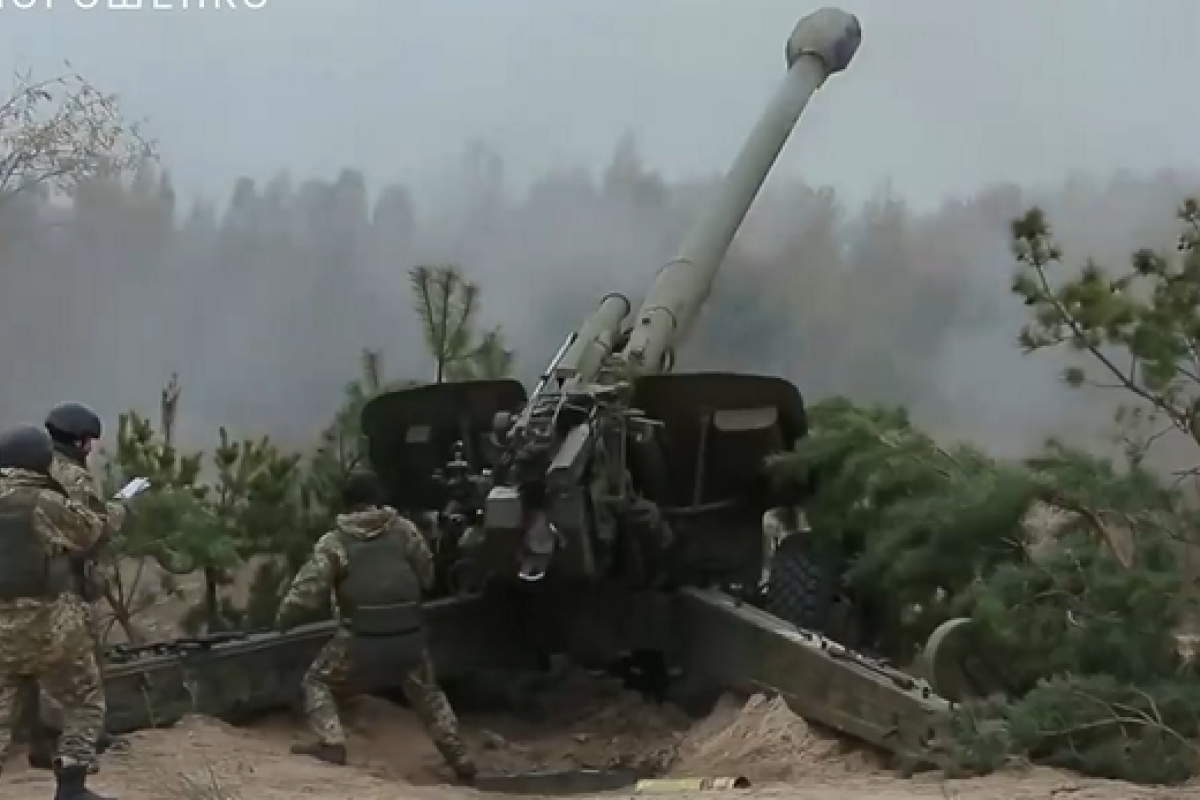 Украинские ракетчики и артиллеристы отмечают профессиональный праздник Украинские ракетчики и артиллеристы отмечают профессиональный праздник