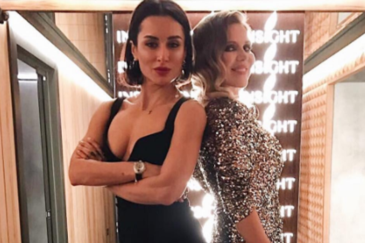 Телеведущая Тина Канделаки пришла в Кремль в откровенном наряде Телеведущая Тина Канделаки пришла в Кремль в откровенном наряде