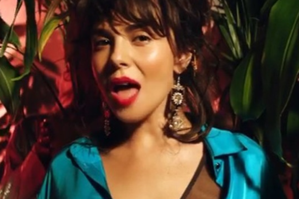 Киркоров о Насте Каменских: "Моя девочка, наконец, одна!" Киркоров о Насте Каменских: "Моя девочка, наконец, одна!"