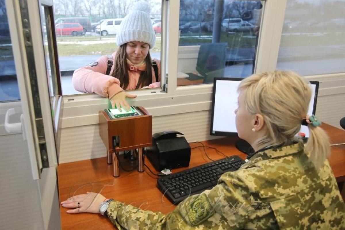 «Никто не проскочит»: украинские пограничники полностью готовы к биометрическому контролю иностранцев «Никто не проскочит»: украинские пограничники полностью готовы к биометрическому контролю иностранцев