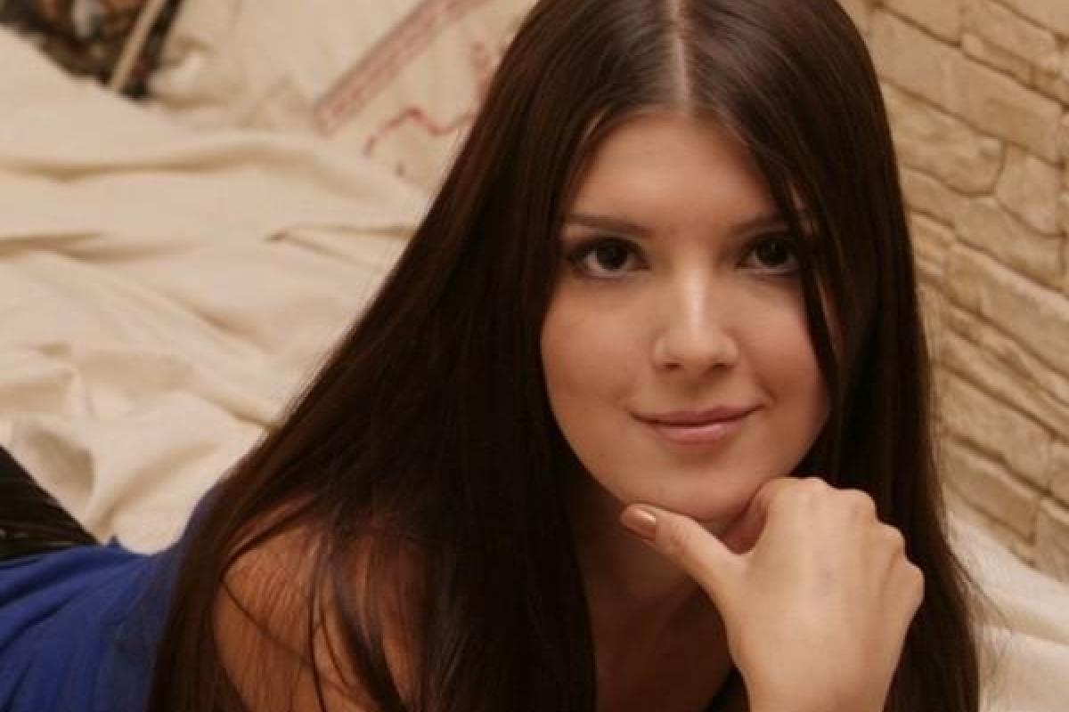 В Москве обнаружили мертвой участницу телепроекта "Дом-2" - СМИ В Москве обнаружили мертвой участницу телепроекта "Дом-2" - СМИ