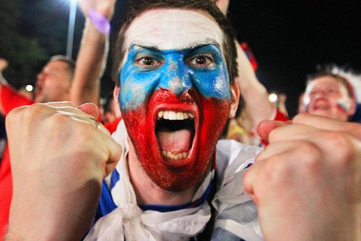 В Испании российские футбольные фанаты напали на болельщиков "Реал Сосьедад"