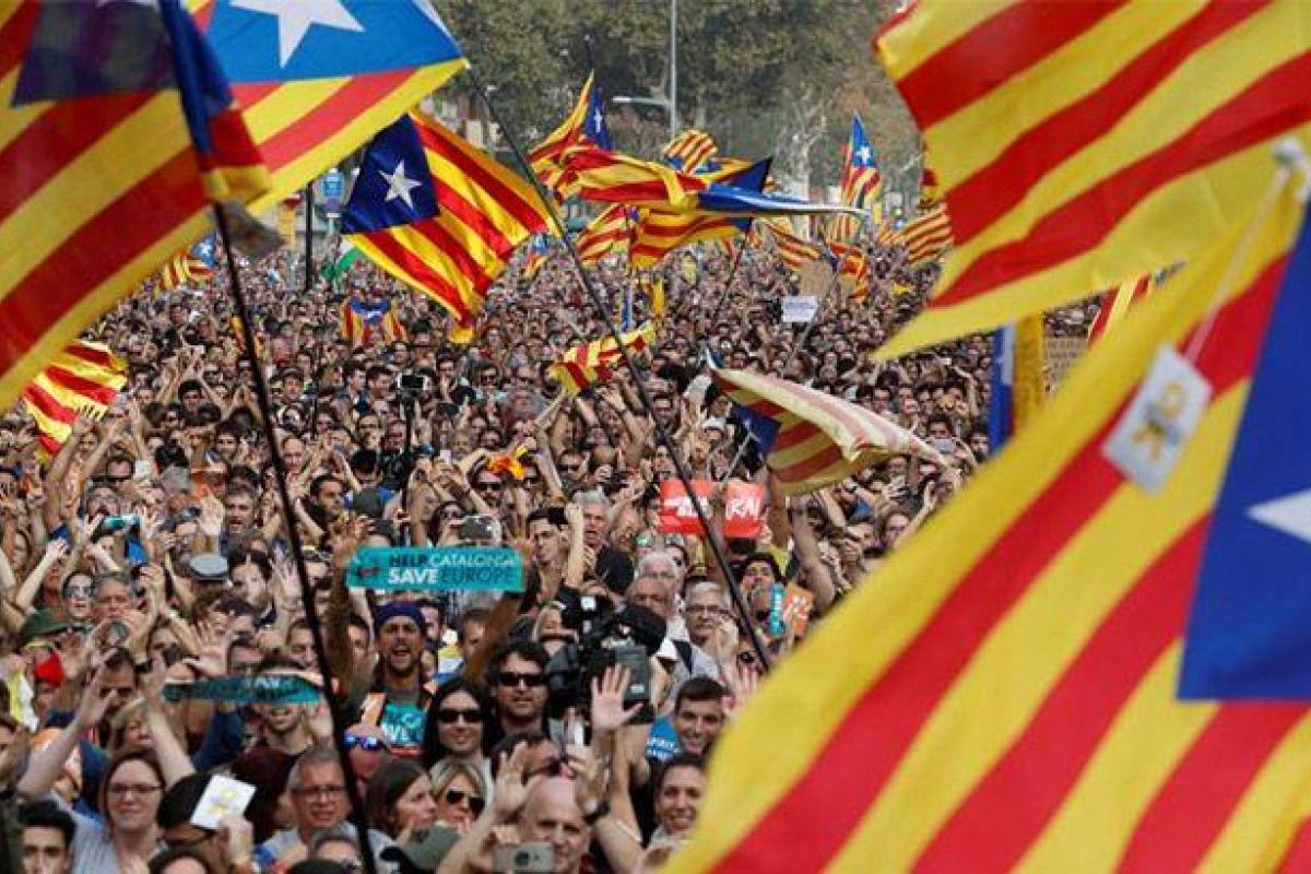 Партия "Граждане" празднует победу на выборах в Каталонии Партия "Граждане" празднует победу на выборах в Каталонии