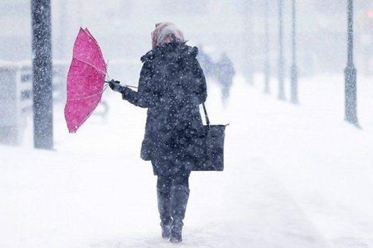 Непогода обесточила часть Луганской области Непогода обесточила часть Луганской области