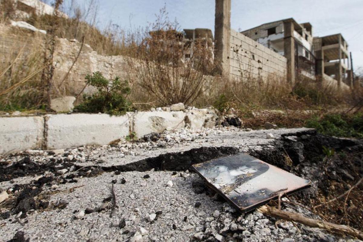 В Сирии обнаружили новые массовые захоронения В Сирии обнаружили новые массовые захоронения