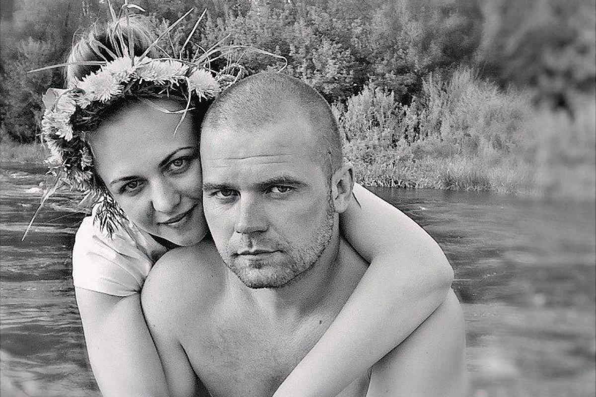 Бил 5 часов и снимал на камеру: Липецкий садист до смерти забил жену и поехал к друзьям показать видео Бил 5 часов и снимал на камеру: Липецкий садист до смерти забил жену и поехал к друзьям показать видео