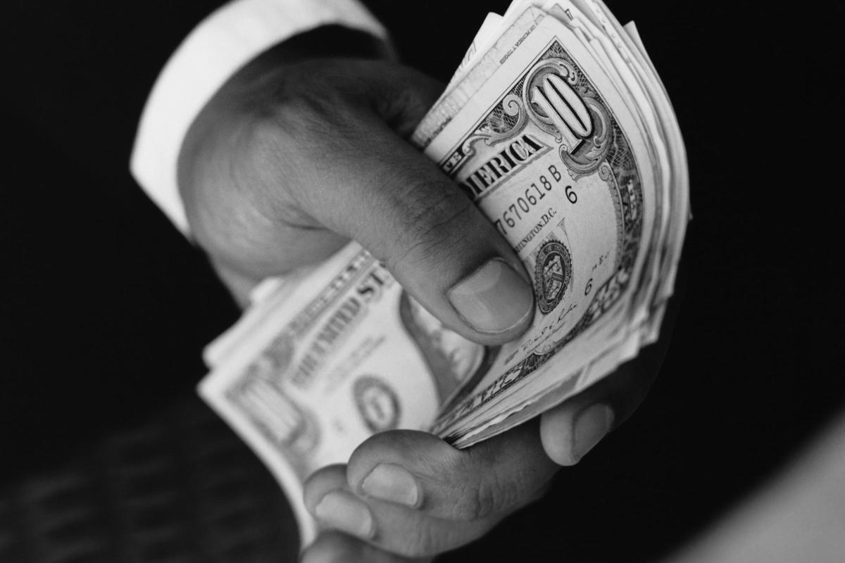 «Всю страну можно купить за 900 миллионов»: западная журналистка заявила, что Украиной правит «преступная организация» «Всю страну можно купить за 900 миллионов»: западная журналистка заявила, что Украиной правит «преступная организация»