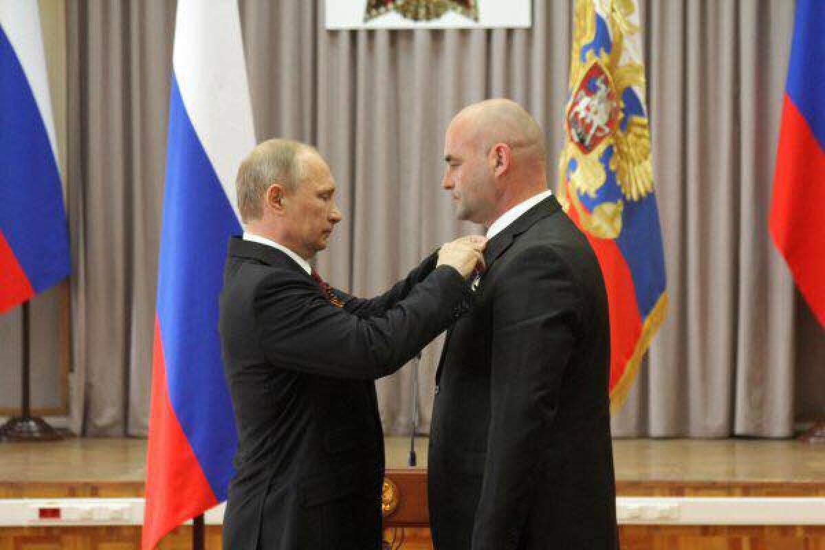 Прокуратура сообщила о подозрении руководителю НВФ "Самооборона Крыма" Прокуратура сообщила о подозрении руководителю НВФ "Самооборона Крыма"