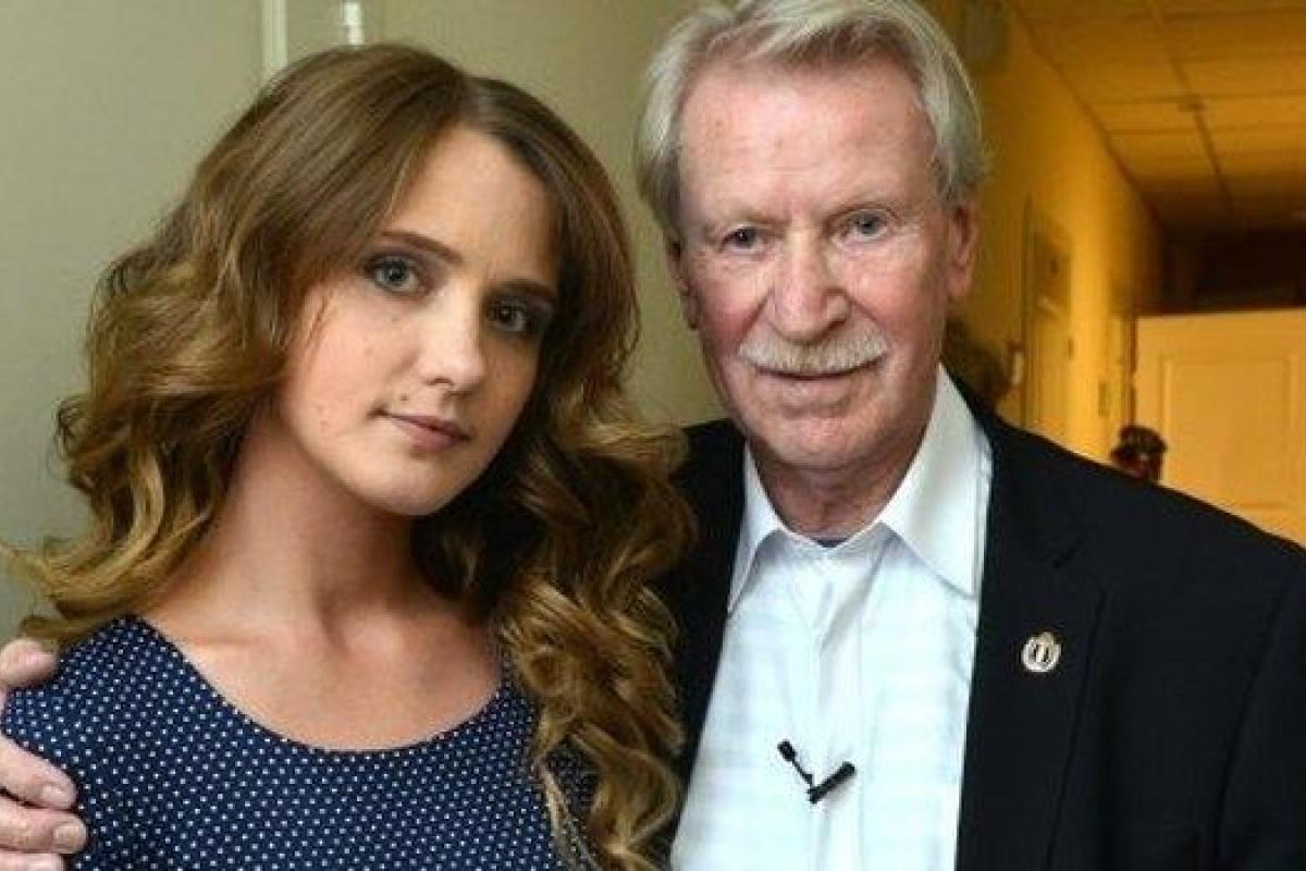 Молодая жена актера Краско пиарится на своей "измене"