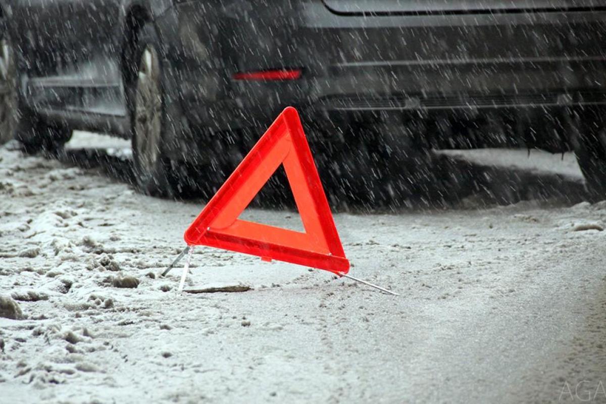 ДТП во Львове: маршрутка столкнулась с грузовым микроавтобусом, есть пострадавшие ДТП во Львове: маршрутка столкнулась с грузовым микроавтобусом, есть пострадавшие