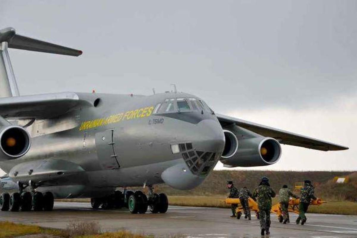 В Украину прибыл самолет с погибшими телами украинцев, погибших в Кабуле