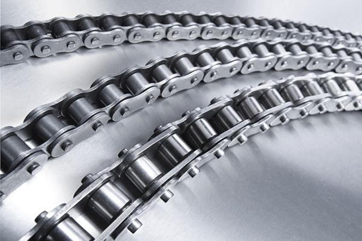 Тяговые пластинчатые цепи в компании ООО «Интер-Трейд Запчасть» Тяговые пластинчатые цепи в компании ООО «Интер-Трейд Запчасть»