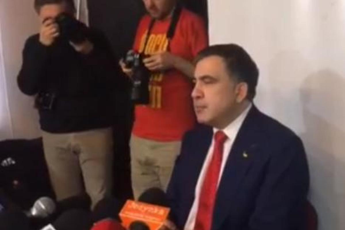 Саакашвили пообещал организовать массовое протестное движение в Украине Саакашвили пообещал организовать массовое протестное движение в Украине