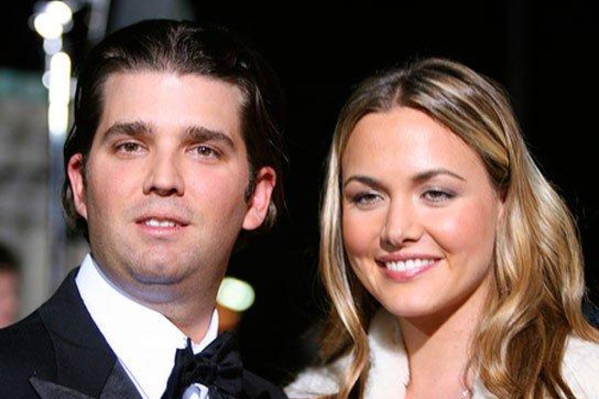 Невестку Трампа увезли в больницу после открытия конверта с белым порошком