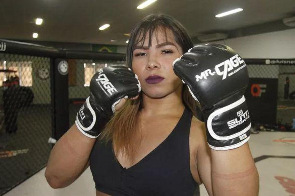 В Бразилии анонсировали бой между мужчиной и женщиной-трансгендером В Бразилии анонсировали бой между мужчиной и женщиной-трансгендером