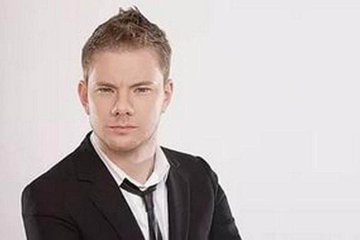 Пермский депутат Александр Телепнев, сломавший челюсть DJ Smash, скрывается от своих коллег