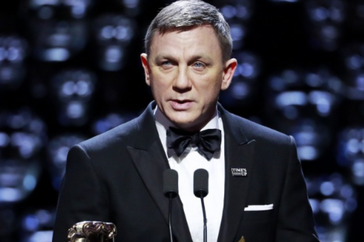 Постаревший "Джеймс Бонд" Дэниел Крэйг неприятно удивил поклонников своим лицом
