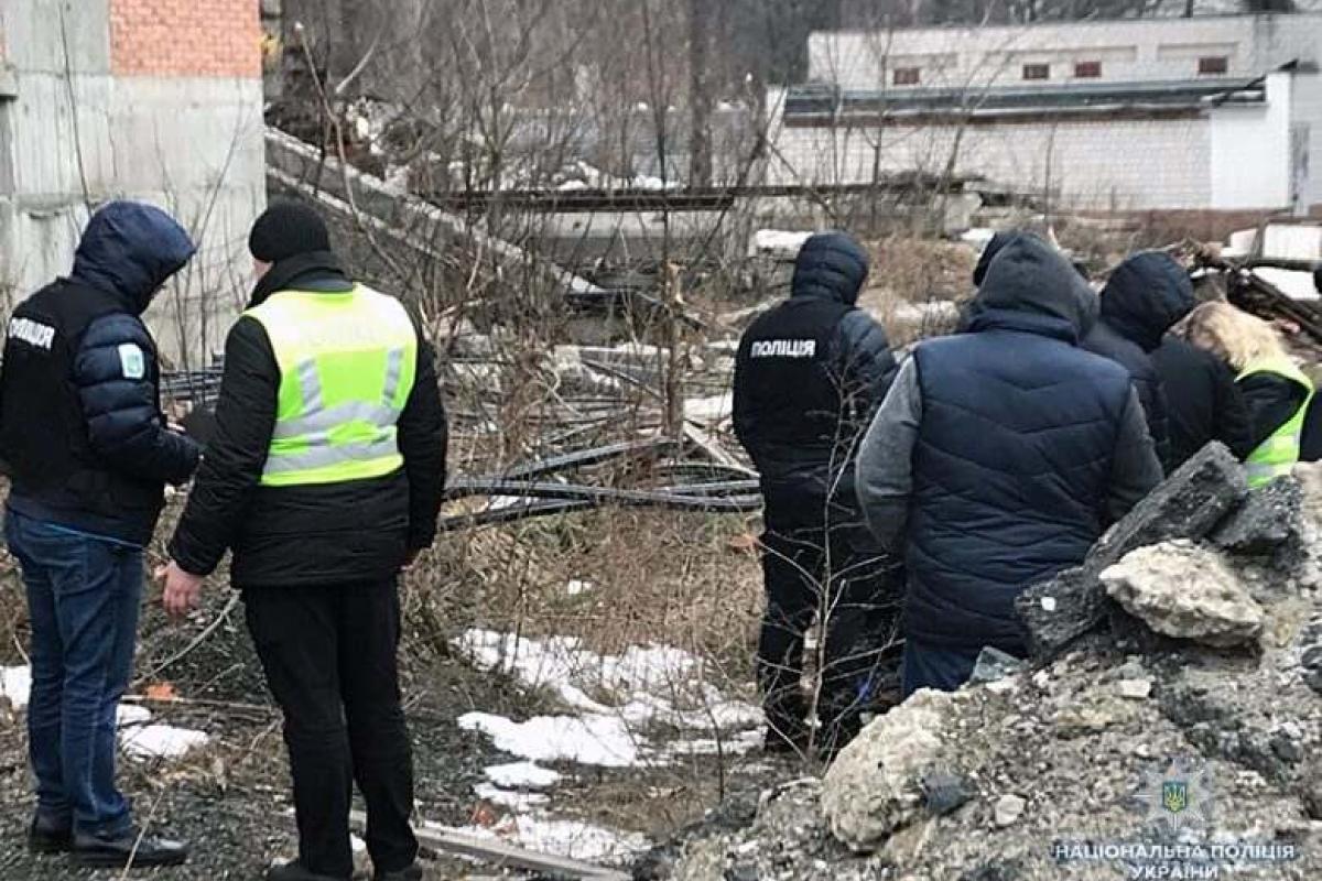 Подробности трагической гибели школьницы в Киеве: найдена предсмертная записка Подробности трагической гибели школьницы в Киеве: найдена предсмертная записка