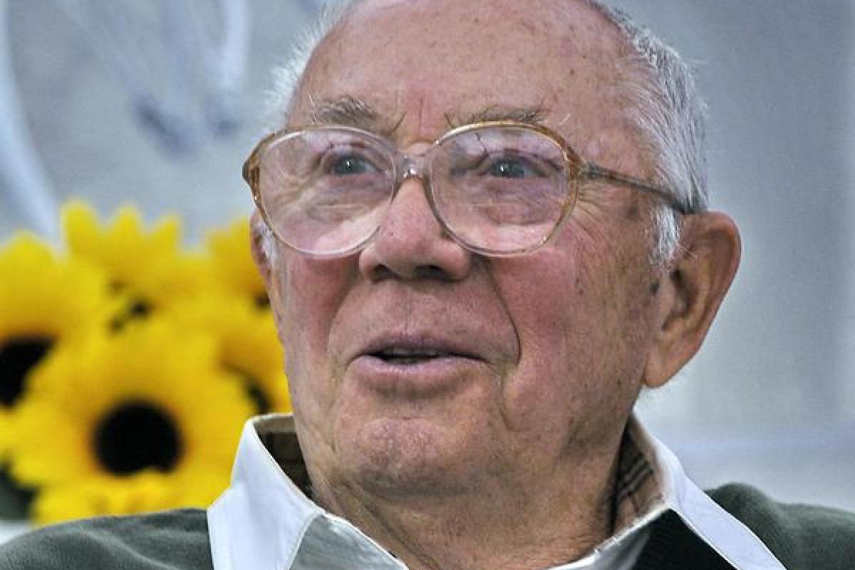 Ушел из жизни легендарный актер театра и кино Олег Анофриев