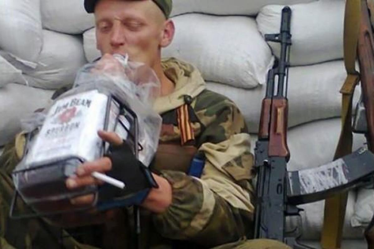 Один убит, остальные сбежали: боевики из "полка алконавтов" пытались прорвать оборону сил АТО Один убит, остальные сбежали: боевики из "полка алконавтов" пытались прорвать оборону сил АТО