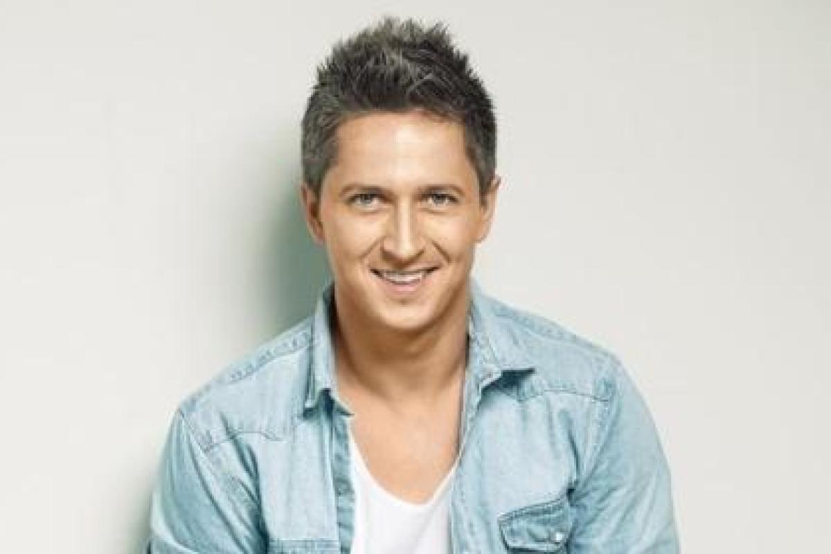 "Выглядите как пара": Шоумен Педан показал совместное фото со своей 13-летней дочерью "Выглядите как пара": Шоумен Педан показал совместное фото со своей 13-летней дочерью