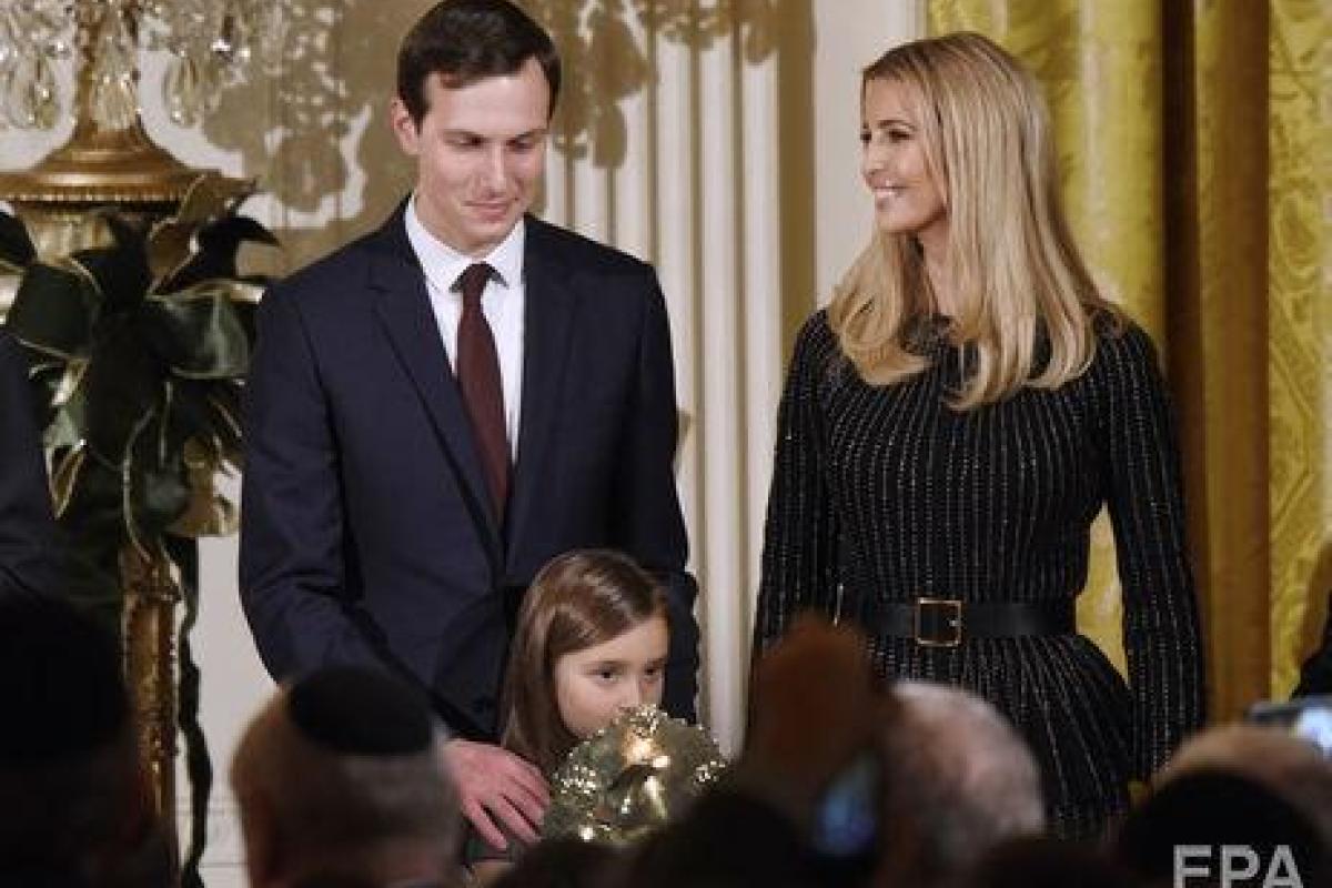 С вертолетом, на котором летели дочь и зять Трампа, случилось ЧП