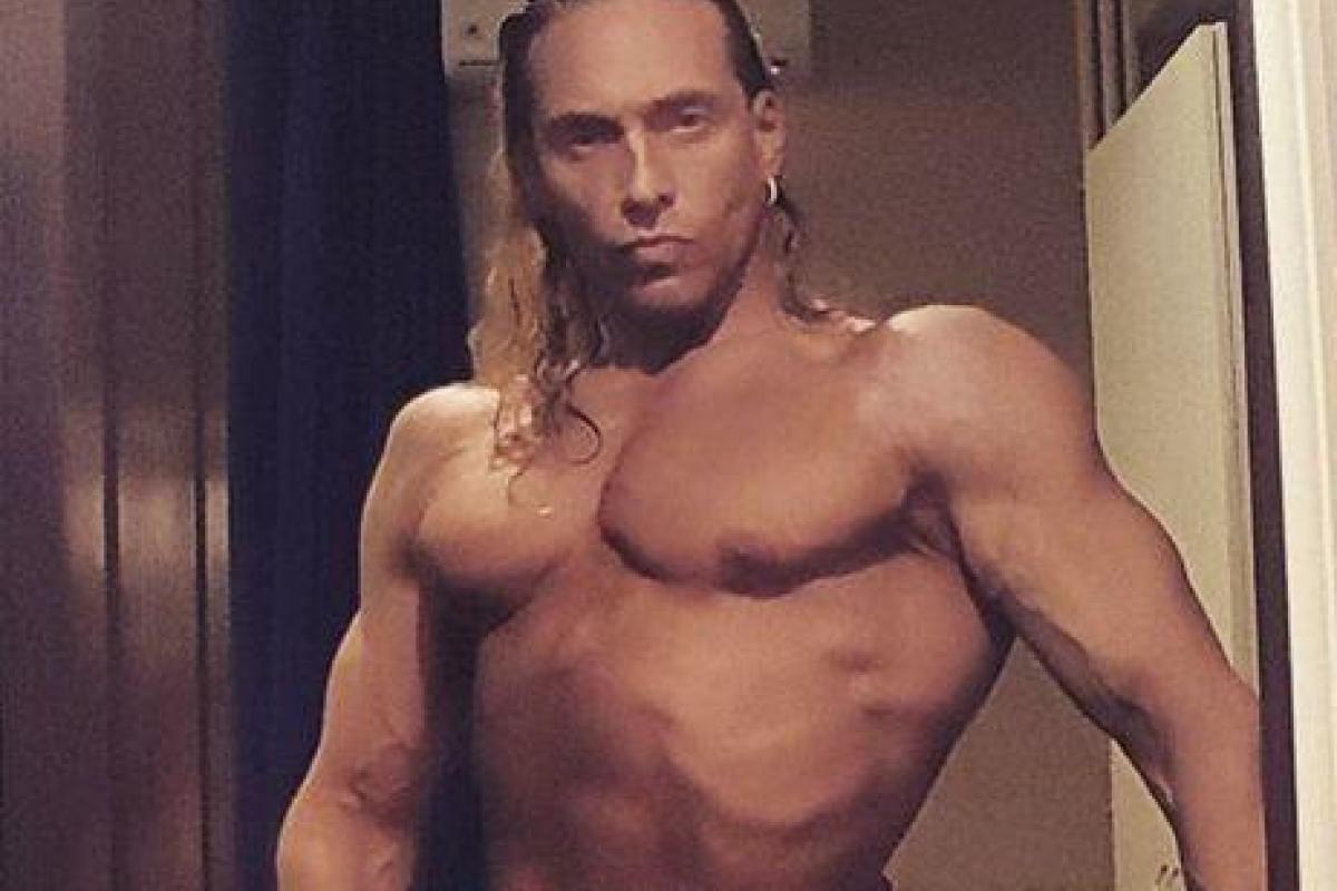 Тарзан изменил Королевой прямо на сцене: опубликовано видео (18+) Тарзан изменил Королевой прямо на сцене: опубликовано видео (18+)