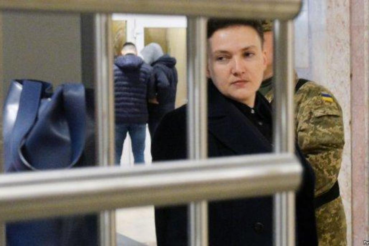 «Надя мерзнет и просит одеяло», - сестра Савченко рассказала об условиях содержания в СИЗО «Надя мерзнет и просит одеяло», - сестра Савченко рассказала об условиях содержания в СИЗО