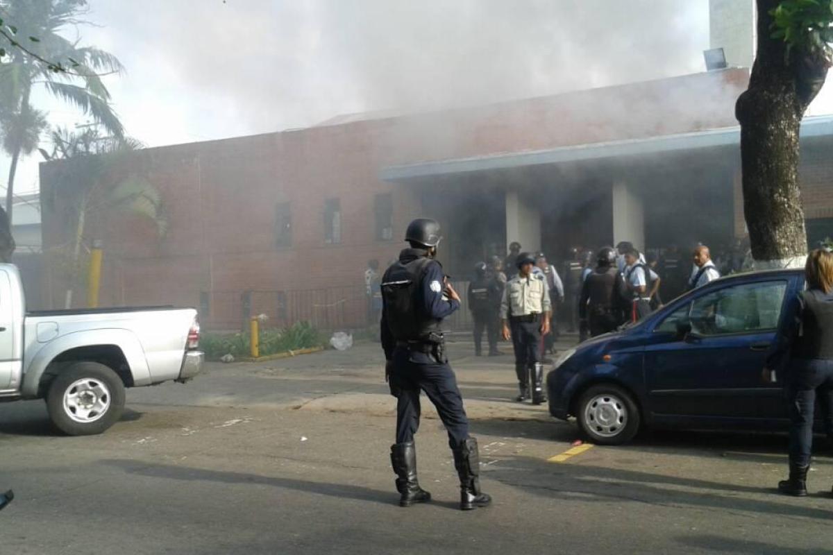 Масштабный пожар в венесуэльской тюрьме: погибло около 80 человек Масштабный пожар в венесуэльской тюрьме: погибло около 80 человек