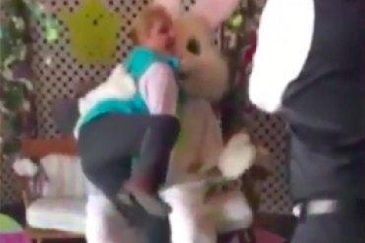 Американку арестовали за соблазнение пасхального зайца