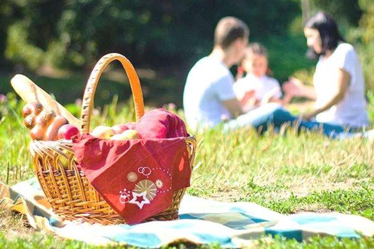 Стало известно, сколько украинцы будут отдыхать на майские праздники