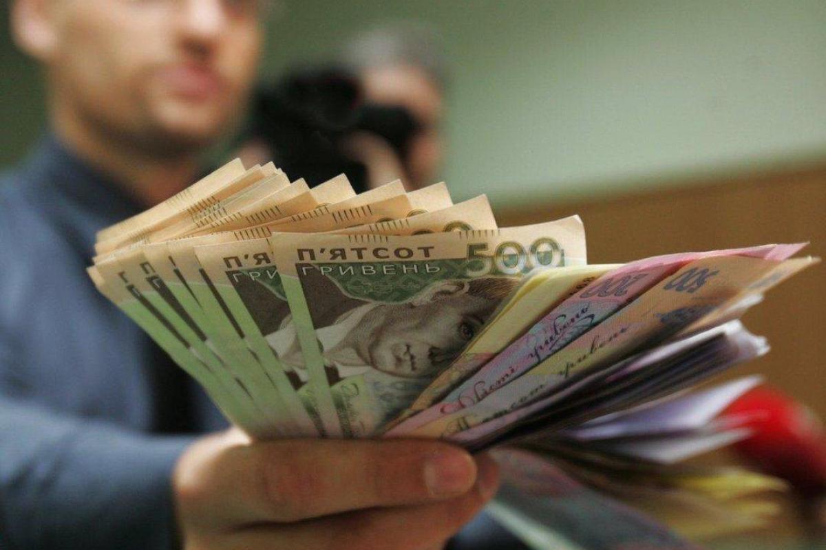 Зарплаты от 15 тысяч гривен: Розенко сообщил важную информацию от Службы занятости Зарплаты от 15 тысяч гривен: Розенко сообщил важную информацию от Службы занятости