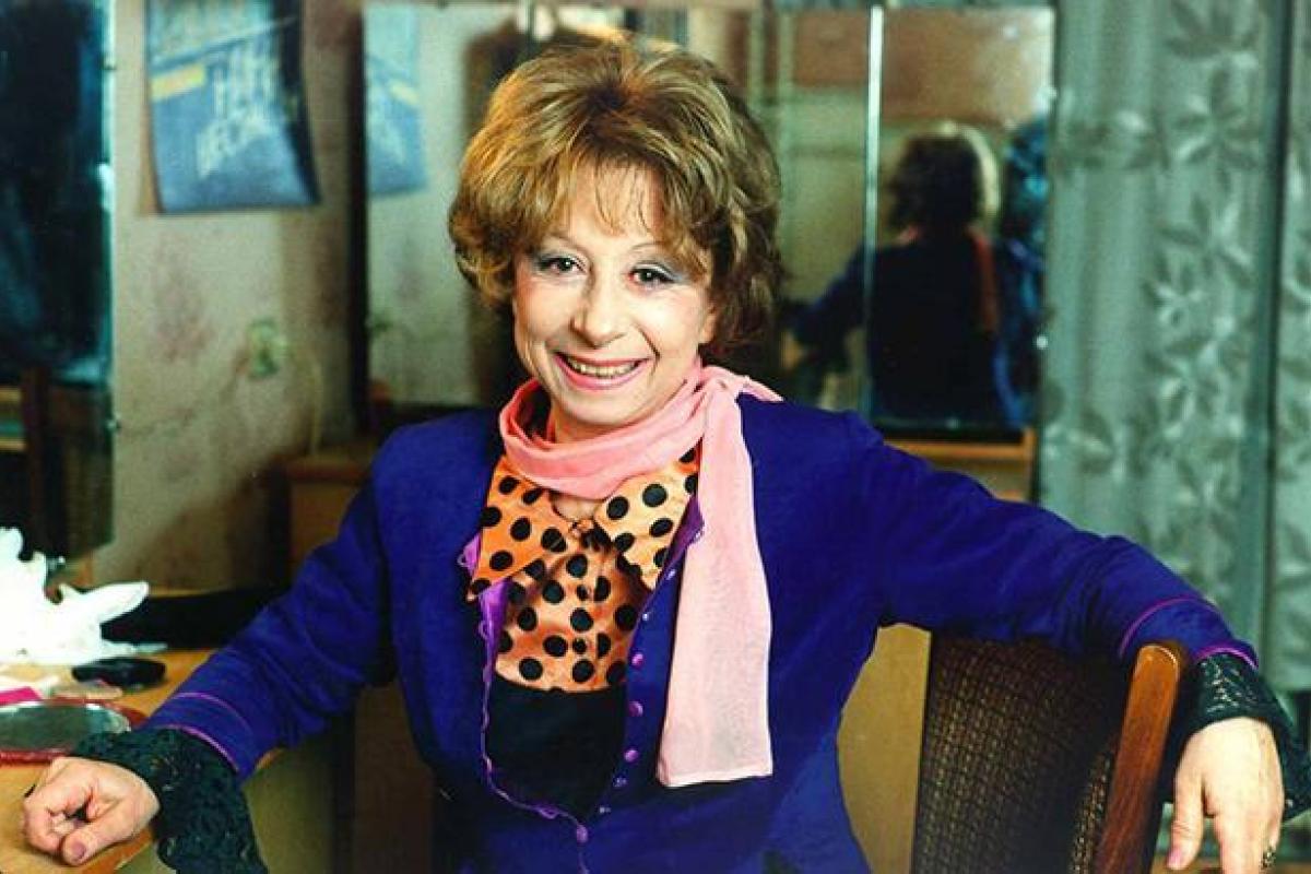 «Будешь нюхать не цветочки, а угольки»: Лия Ахеджакова опасается за свою жизнь