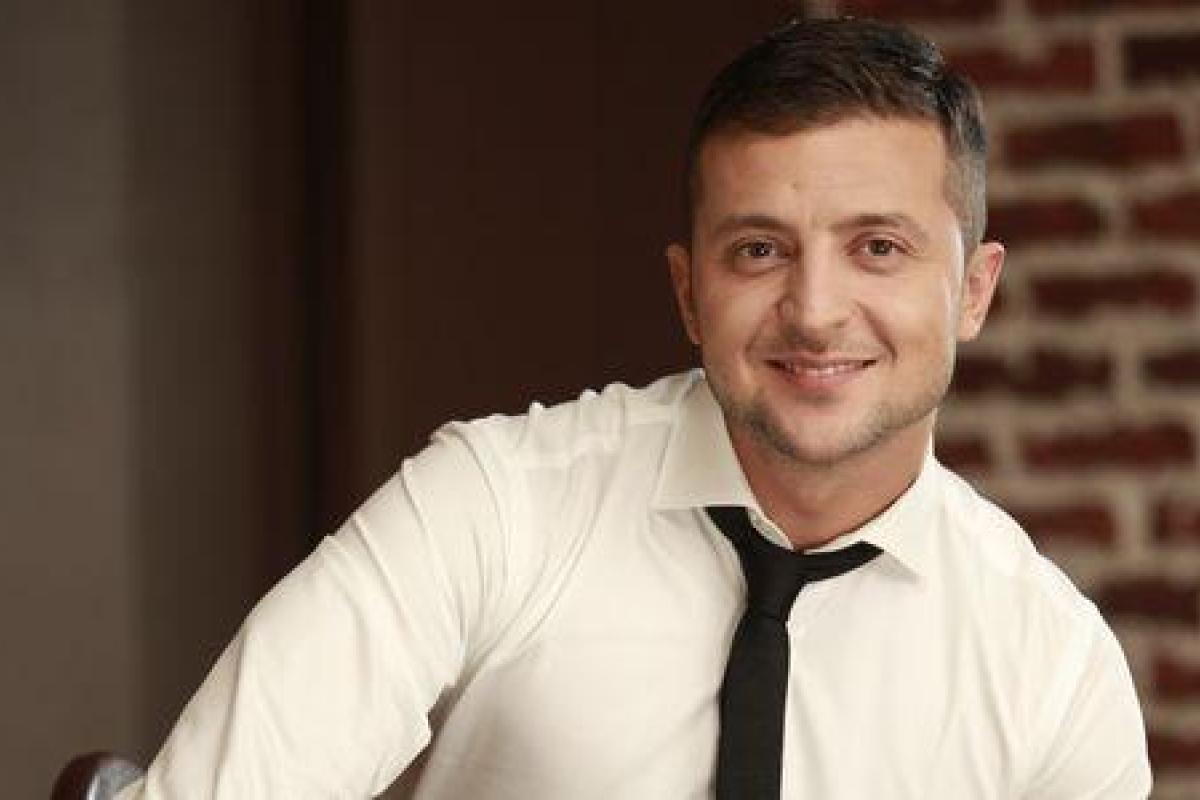 "Девочки! Вы для нас - первые!": Владимир Зеленский оригинально поздравил женщин с 8 Марта "Девочки! Вы для нас - первые!": Владимир Зеленский оригинально поздравил женщин с 8 Марта