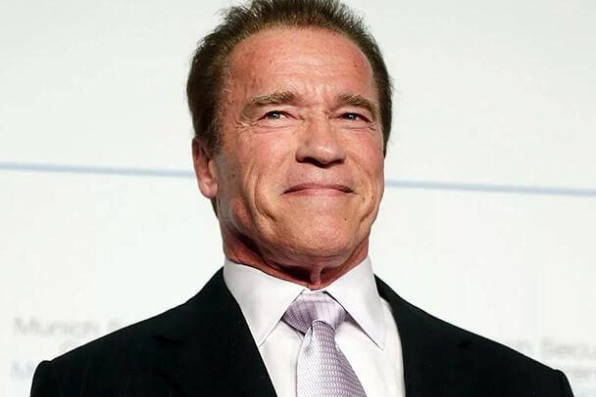 "I'm back": Актера Шварцнеггера экстренно прооперировали из-за проблем с сердцем "I'm back": Актера Шварцнеггера экстренно прооперировали из-за проблем с сердцем