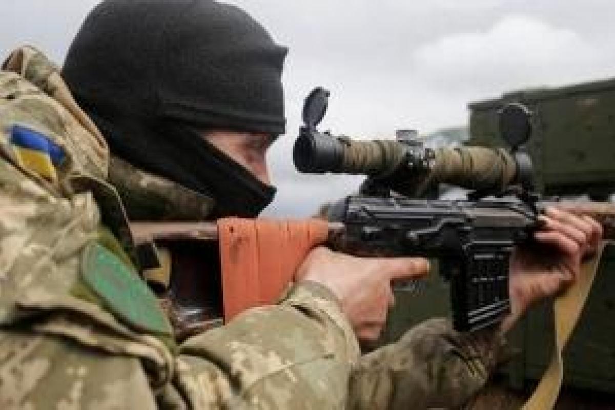 В сети показали быт военнослужащих ВСУ на передовой В сети показали быт военнослужащих ВСУ на передовой
