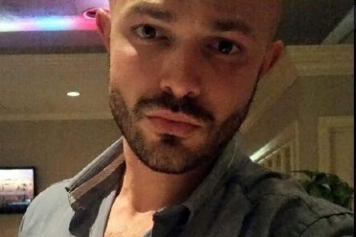 "Девушка погибла во время извращённого секса": тренер из Техаса расчленил и сжег студентку "Девушка погибла во время извращённого секса": тренер из Техаса расчленил и сжег студентку