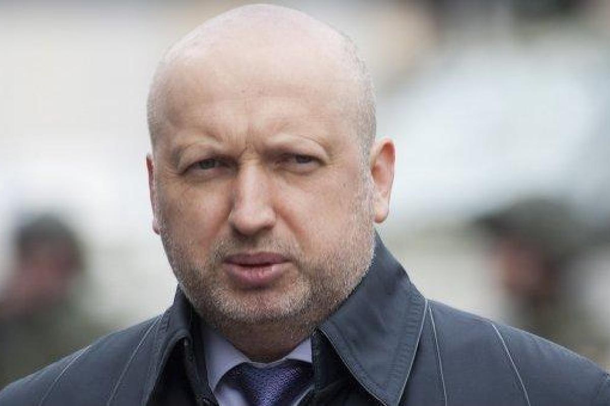 Турчинов рассказал, против каких украинских СМИ могут ввести санкции после 9 мая