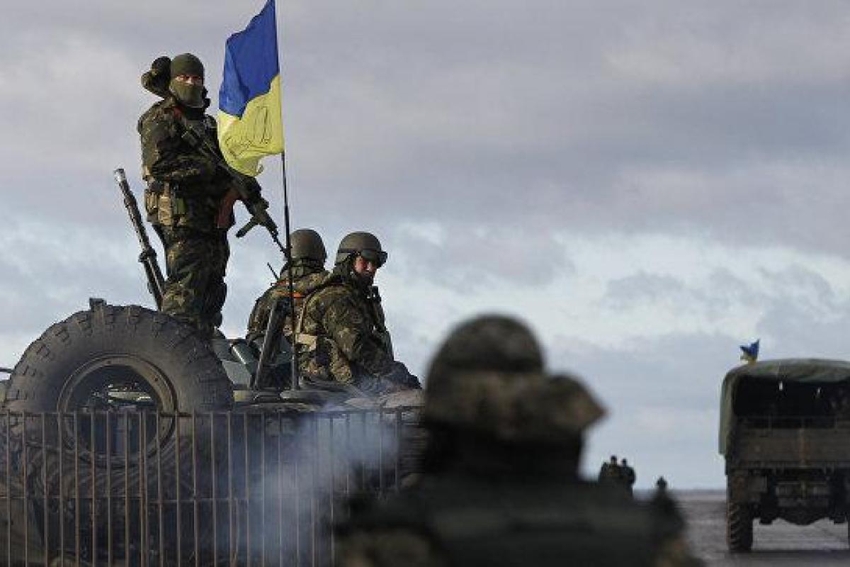 Россия пытается спровоцировать Украину на наступление на Донбассе, - Арестович