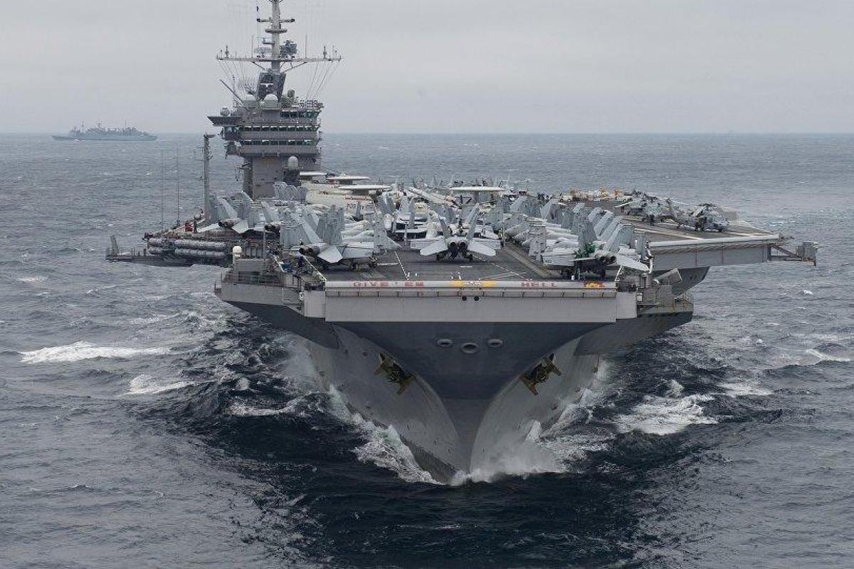 Пономарь: США заявили о планах восстановления Второго флота ВМС в связи с ростом военных амбиций РФ Пономарь: США заявили о планах восстановления Второго флота ВМС в связи с ростом военных амбиций РФ