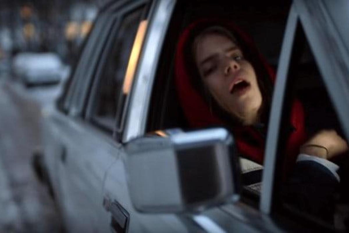 В России рэпер ударил ногой фаната в лицо: опубликовано видео