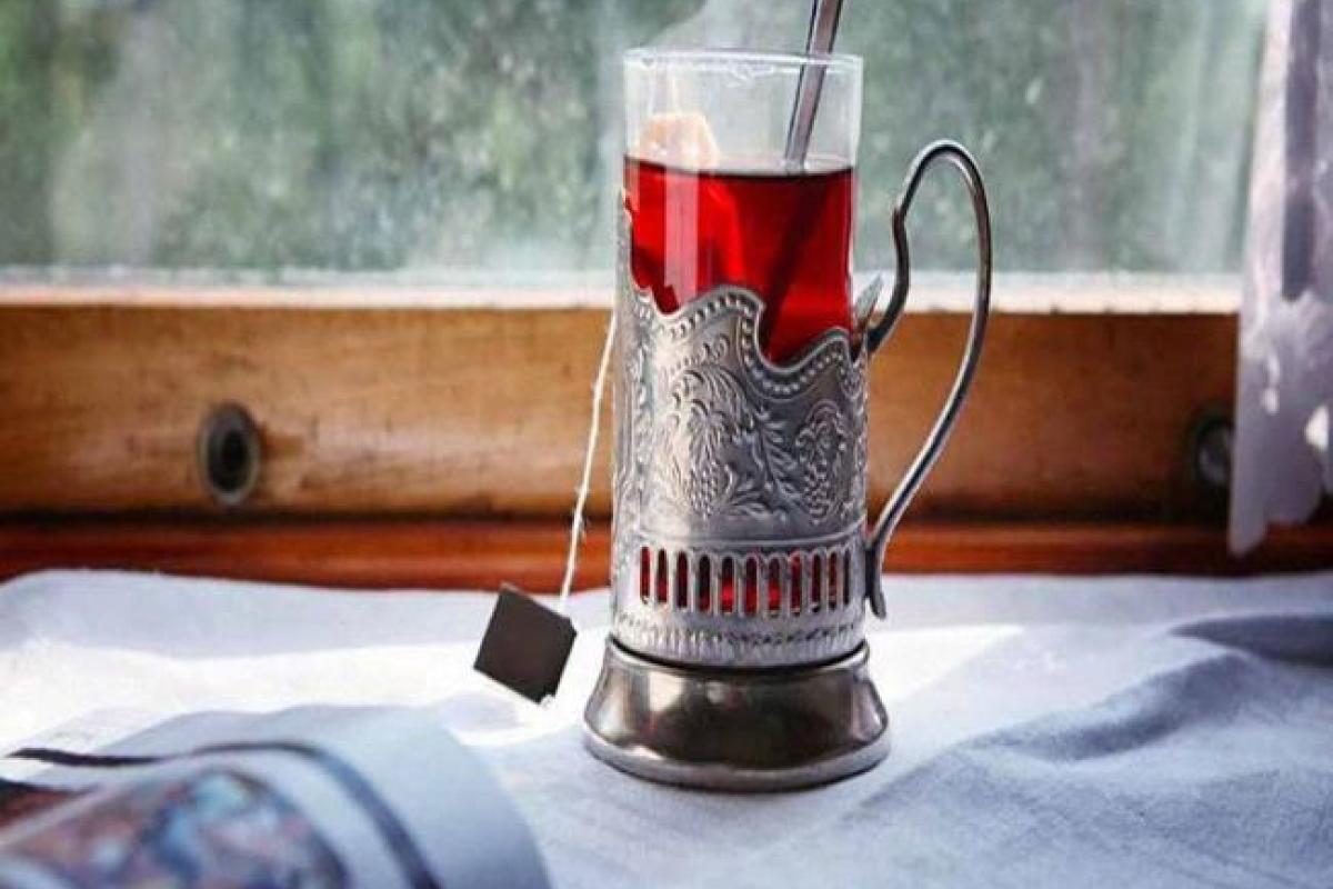 Чай, кофе и вода: в украинских поездах ввели единую цену на напитки Чай, кофе и вода: в украинских поездах ввели единую цену на напитки