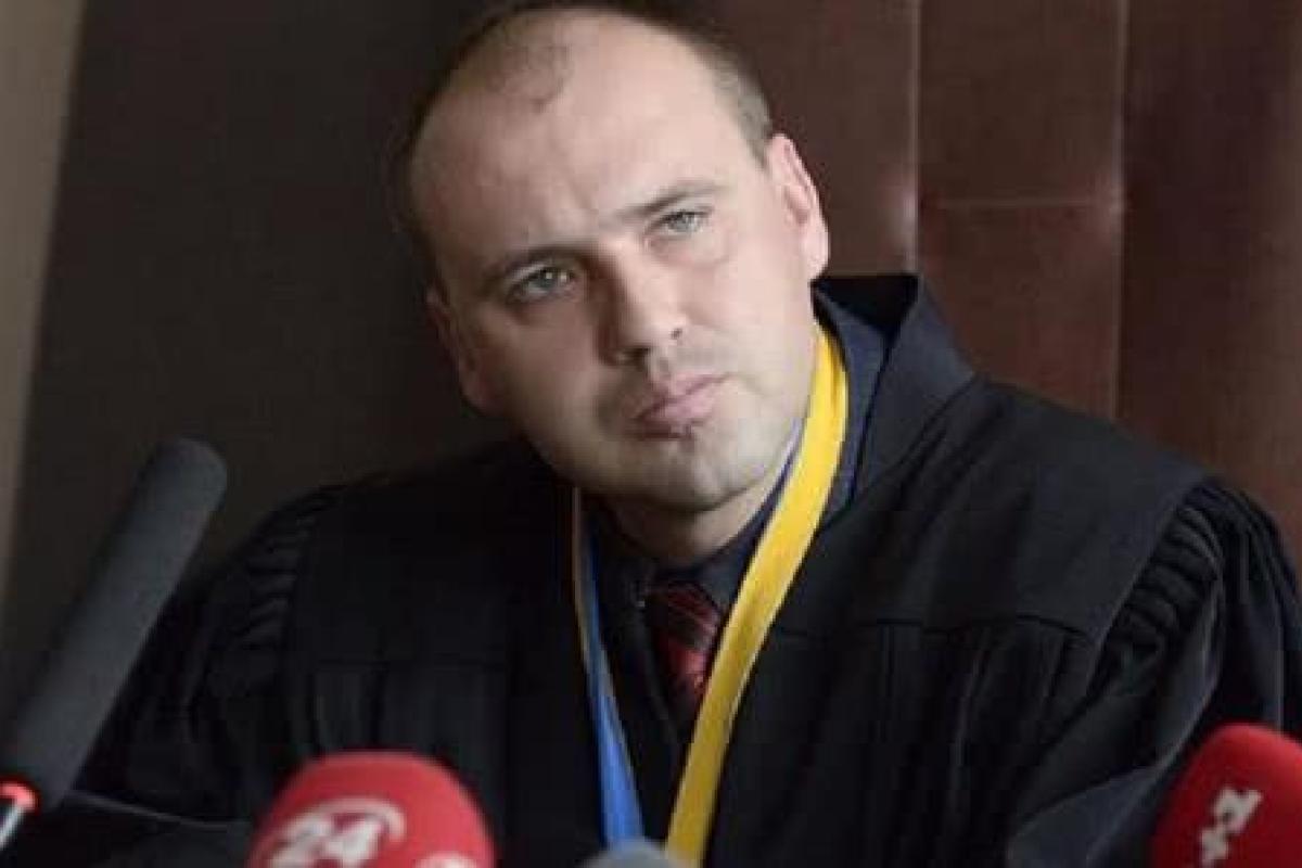 В Киеве внезапно умер скандальный судья, который вел дело Насирова В Киеве внезапно умер скандальный судья, который вел дело Насирова