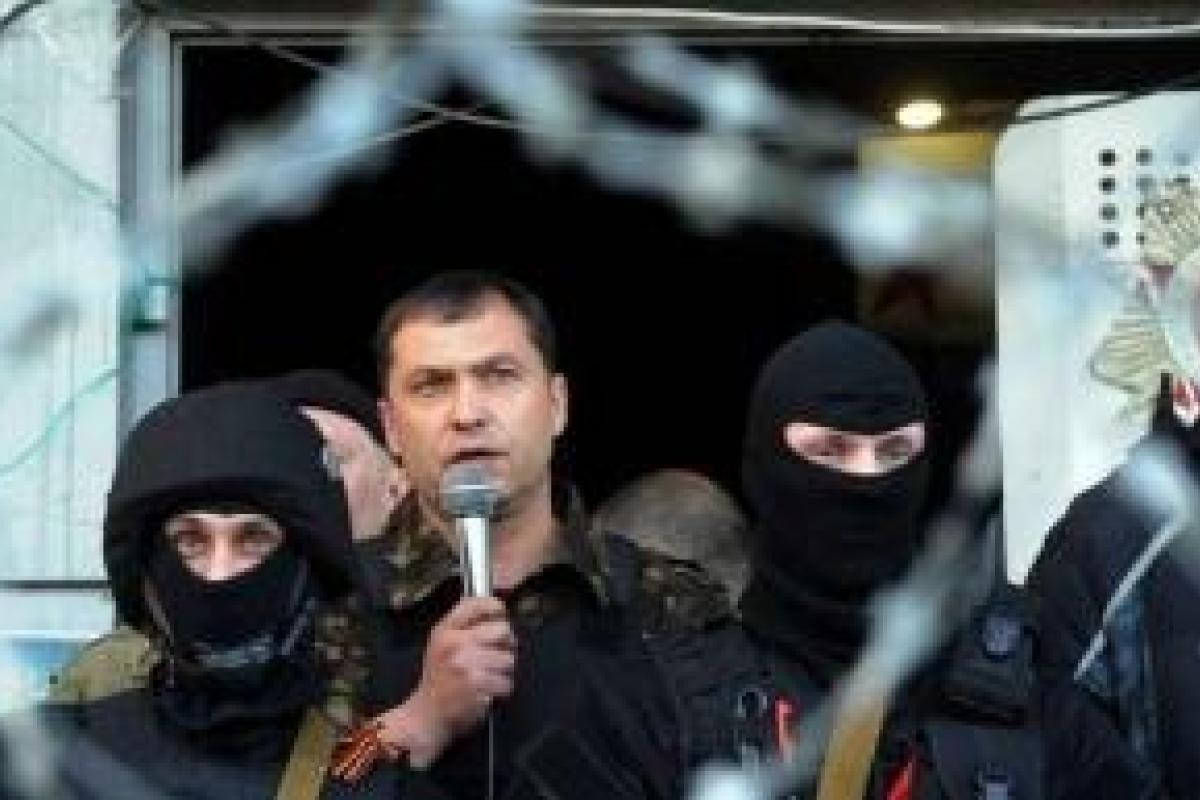 Одних убили свои, других посадили в РФ, третьих выгнали: Блогер вспомнил, как закончили жизни "командиры ЛНР" Одних убили свои, других посадили в РФ, третьих выгнали: Блогер вспомнил, как закончили жизни "командиры ЛНР"